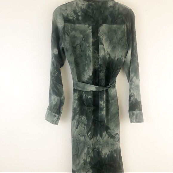 Sage long sleeve button down tie dye Midnight Safari Dress size S new with tags - Picture 8 of 10